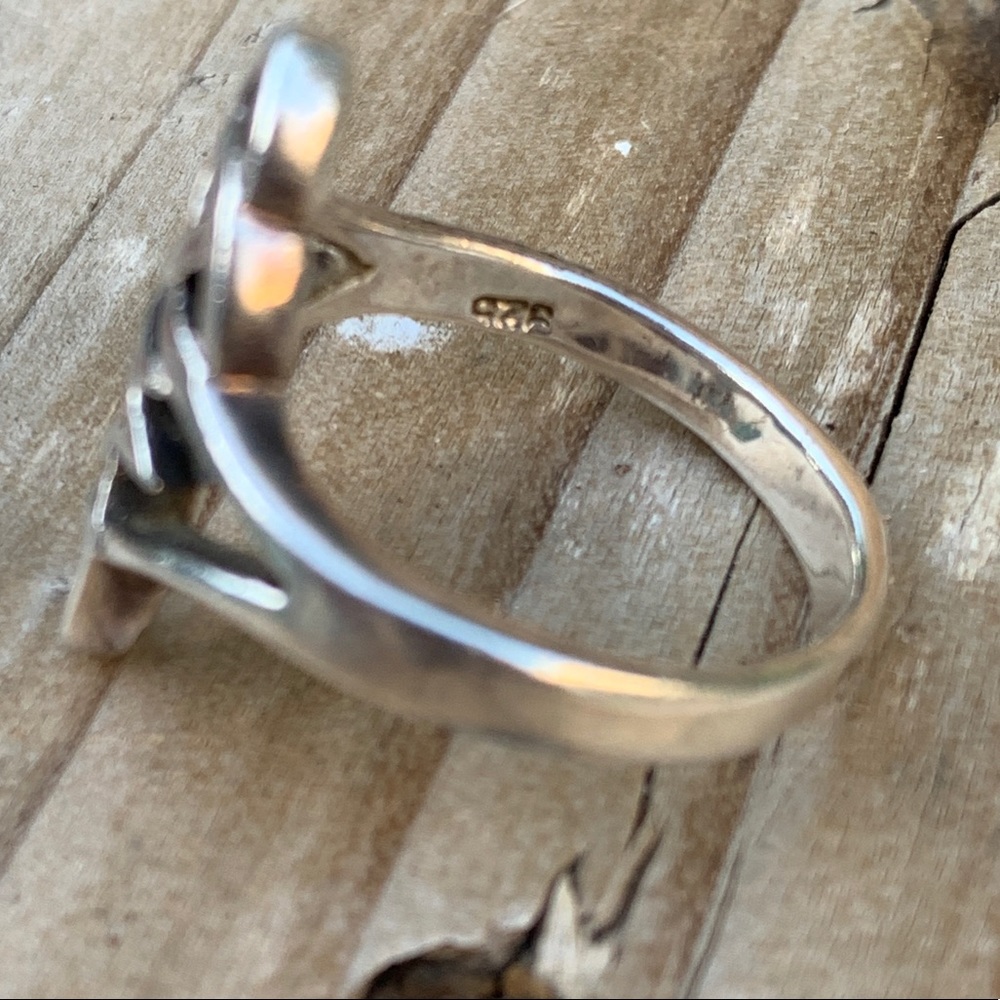 Sterling Silver Ring - Picture 2 of 5